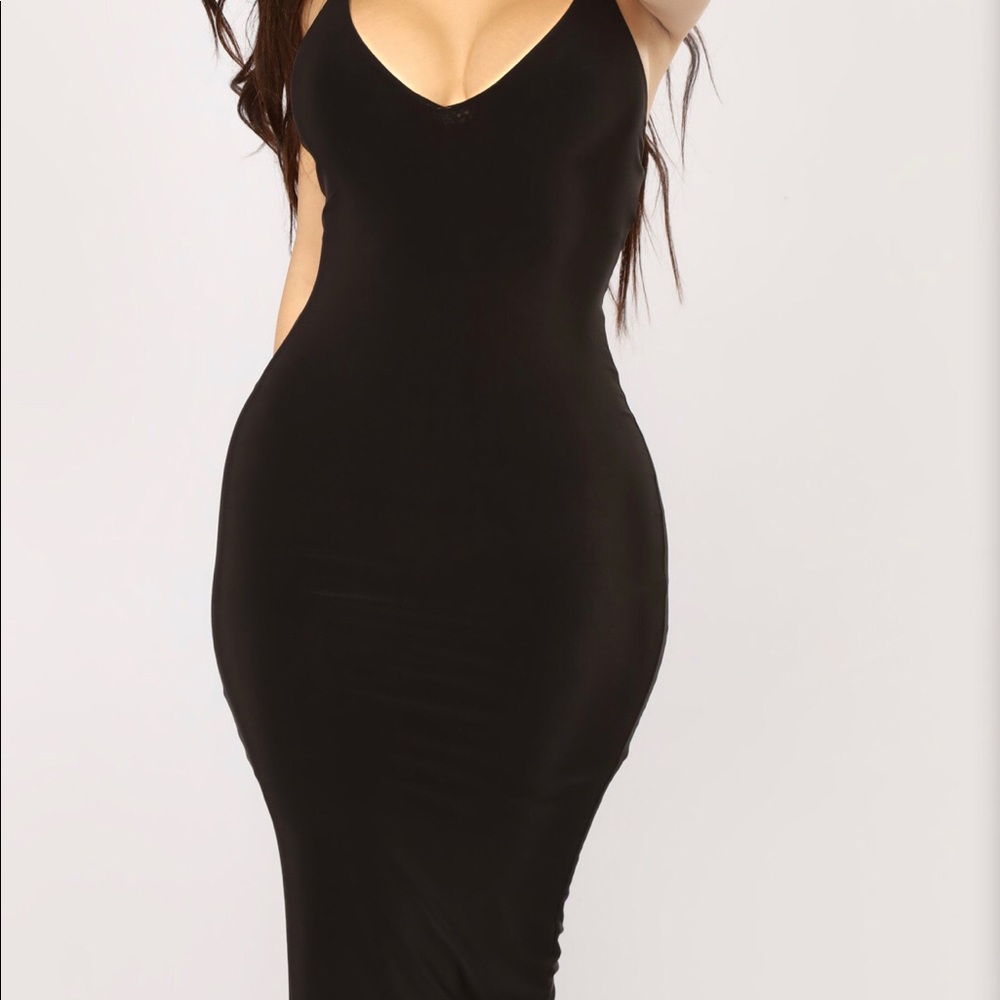 🤑 5/$20 Anna Marie Midi Dress - Fashion Nova 🤑 - Picture 2 of 7